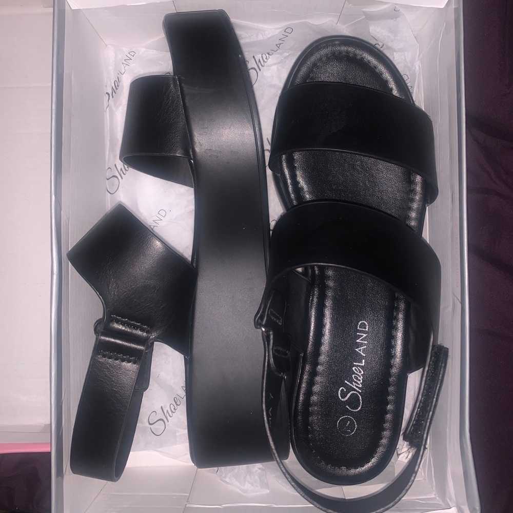 COPY - Platform strappy sandals